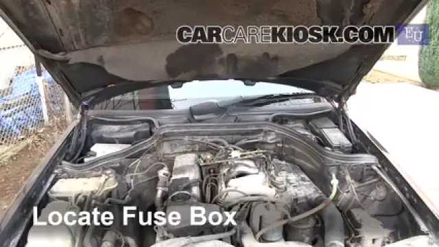 1995 Mercedes-Benz E250 2.5L 5 Cyl. Diesel Fuse (Engine) Replace